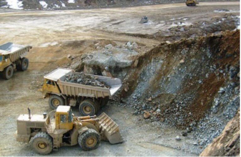 République Démocratique du Congo : La société minière américaine KoBold Metals mise sur le lithium avec le soutien de Jeff Bezos et Bill Gates